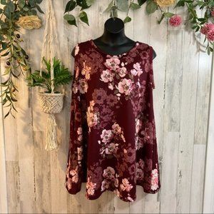 👑 2 for $15 sale!!  New Kreative Content Maroon Floral Tunic Dress